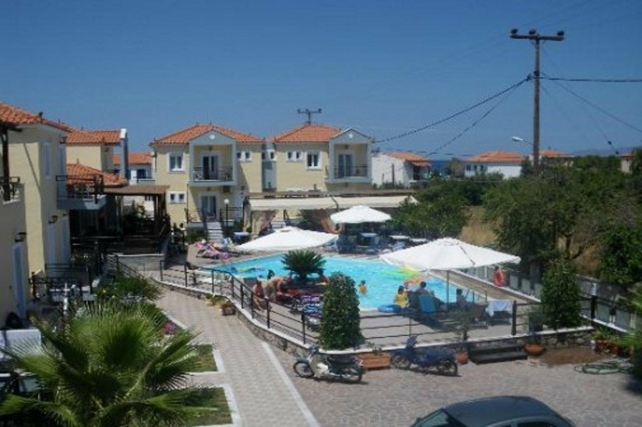 Nautilus Apartments Lesbos Island Екстер'єр фото